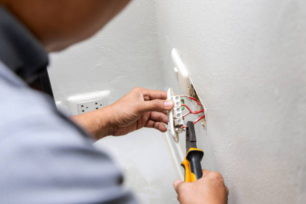 Best Local Electrician Companies  in Greenfield, OH